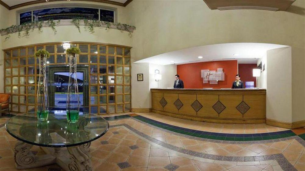 Holiday Inn Express Torreon By Ihg Zewnętrze zdjęcie