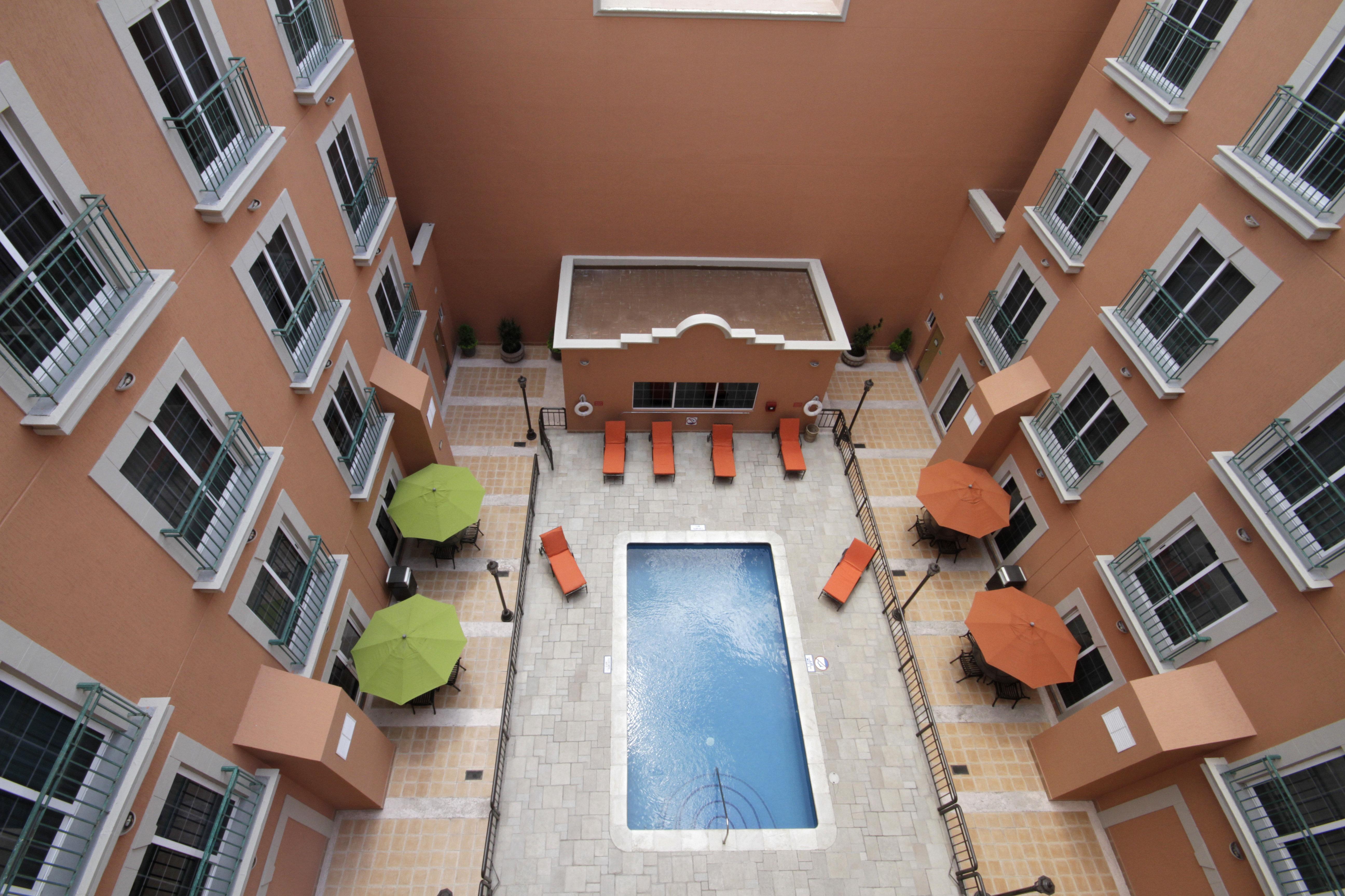 Holiday Inn Express Torreon By Ihg Zewnętrze zdjęcie