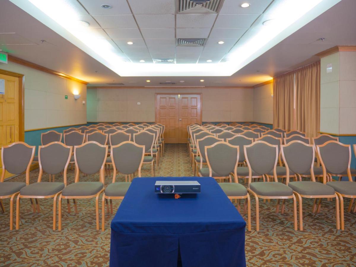 Holiday Inn Express Torreon By Ihg Zewnętrze zdjęcie