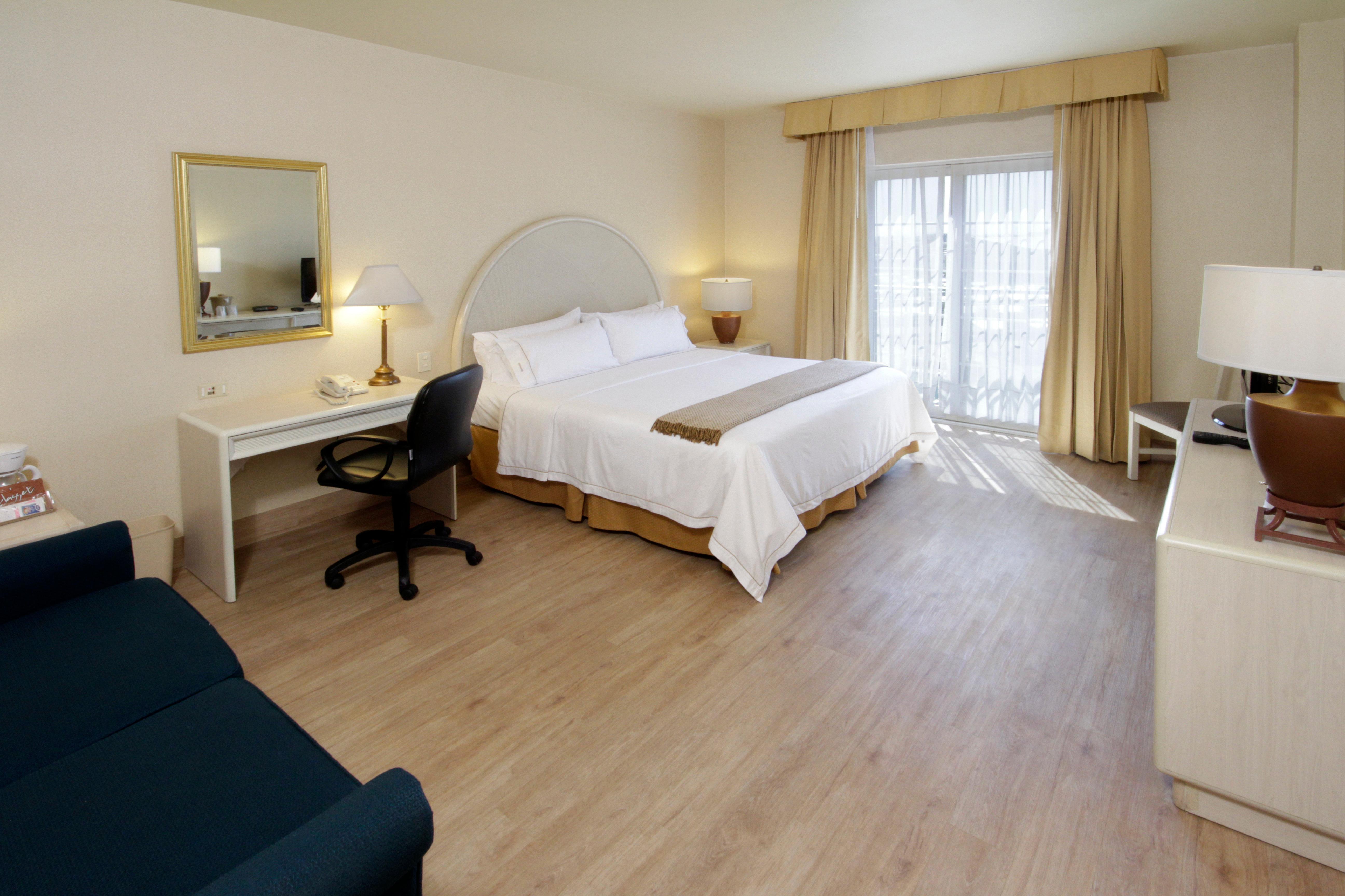 Holiday Inn Express Torreon By Ihg Zewnętrze zdjęcie