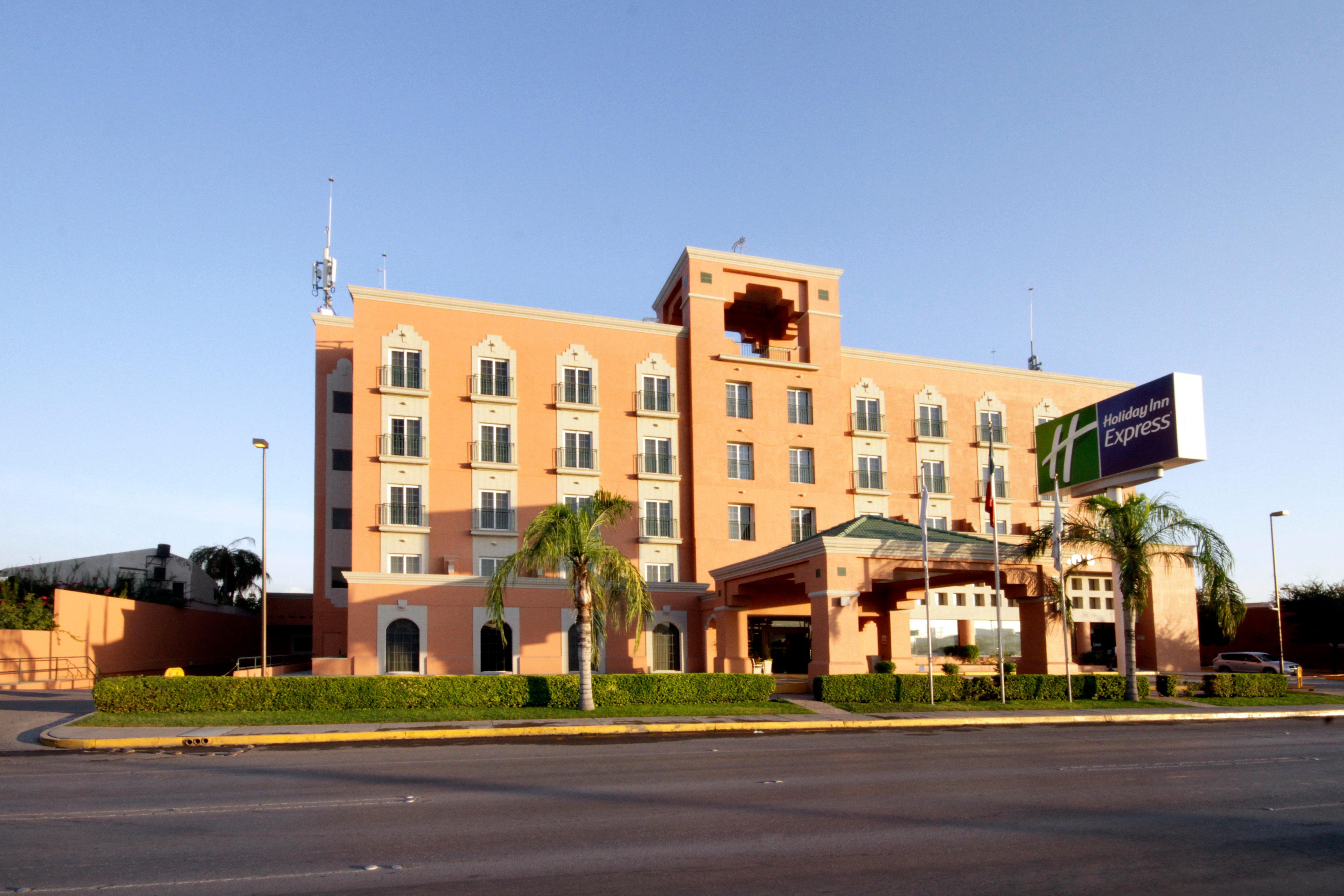 Holiday Inn Express Torreon By Ihg Zewnętrze zdjęcie