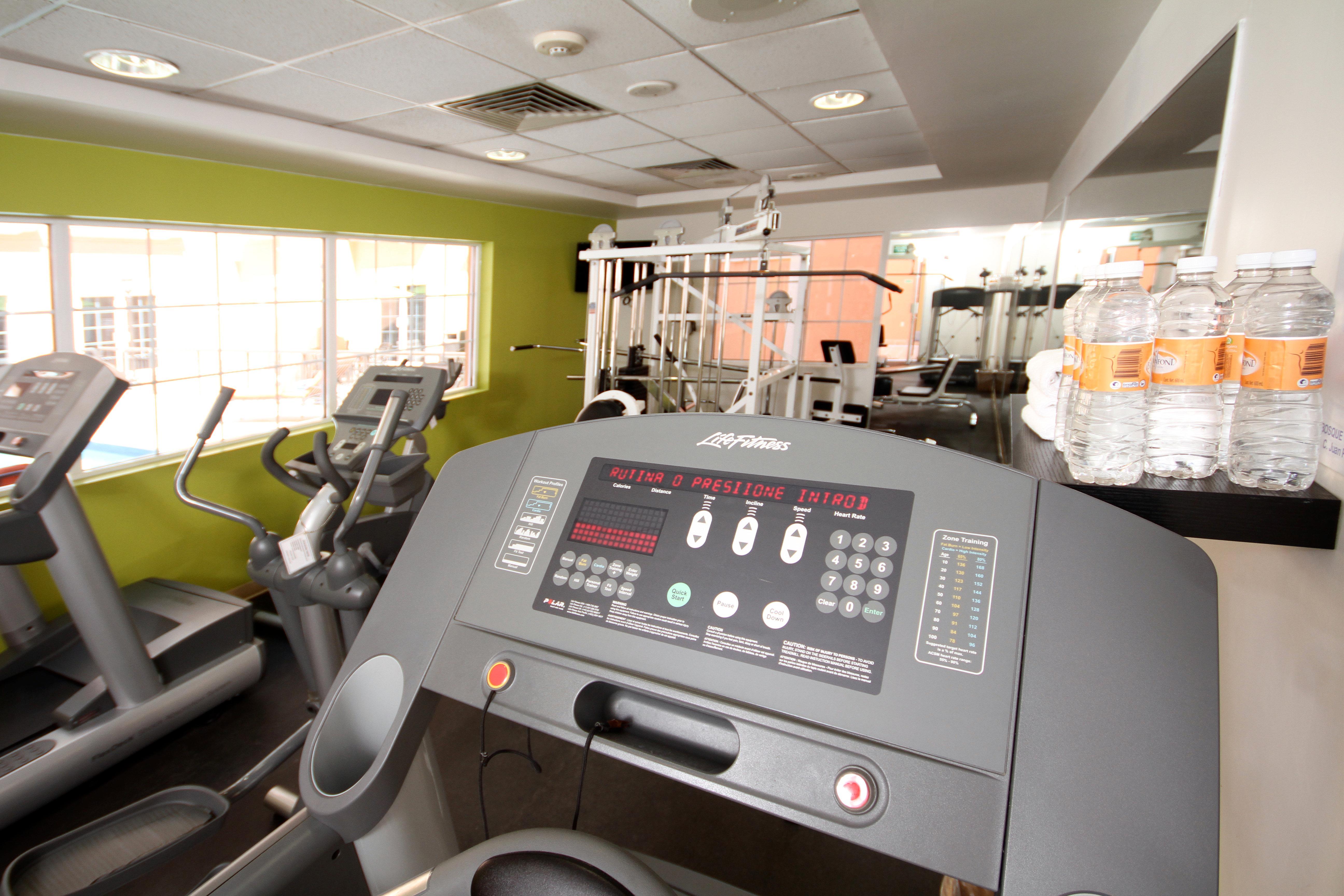 Holiday Inn Express Torreon By Ihg Zewnętrze zdjęcie